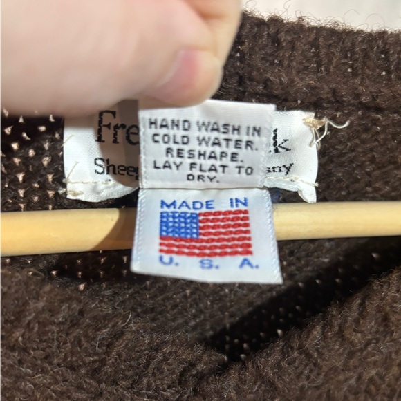 French Creek - Wool Tan and Brown Striped V-Neck - M - Picture 3 of 6